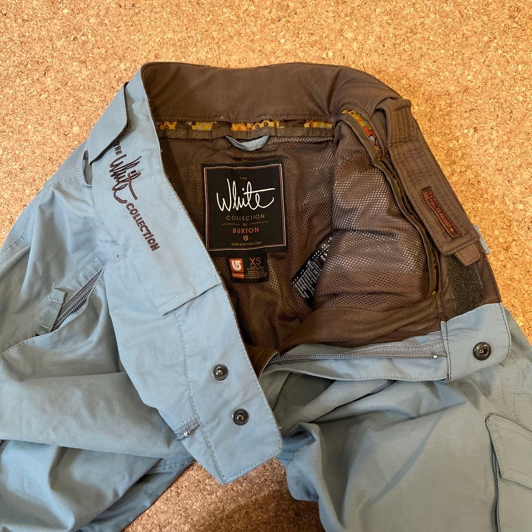 週末お値下げ！スノーボード　ウェア　デサント　バートン