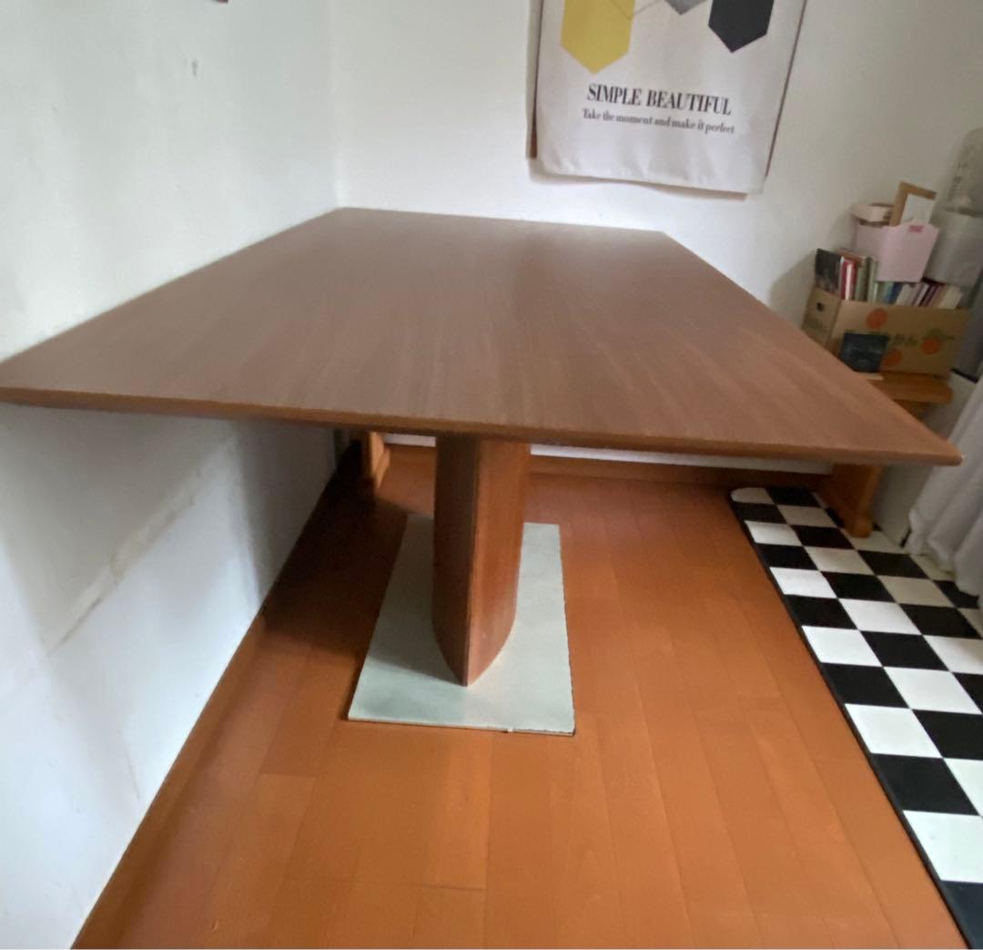 ブラウン木製ダイニングテーブル　引き取り限定