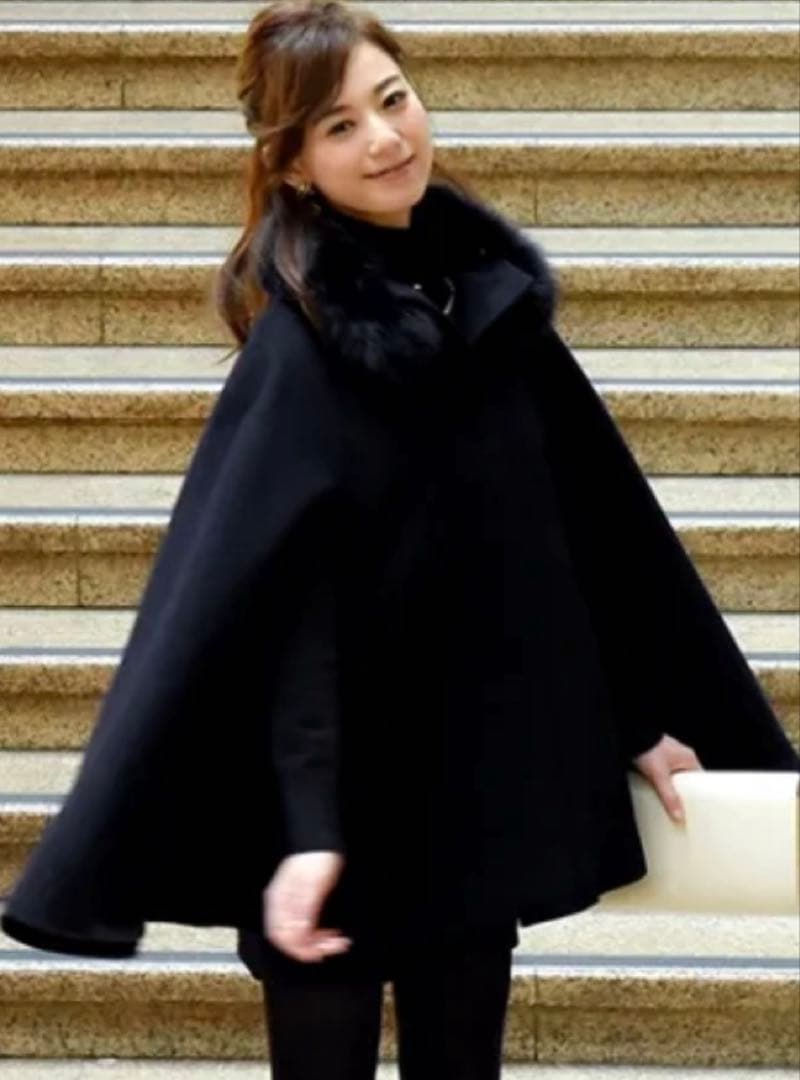 ファー付き　ネイビー　コート　ポンチョ　RUIRUE BOUTIQUE