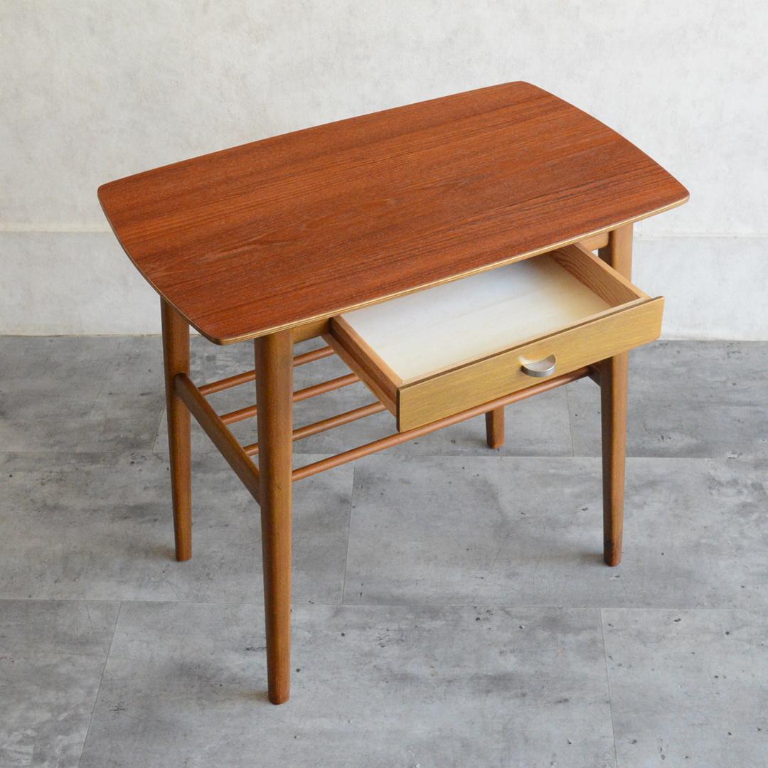 デンマーク 北欧ヴィンテージ 抽斗付 サイドテーブル 北欧家具 ナイト
