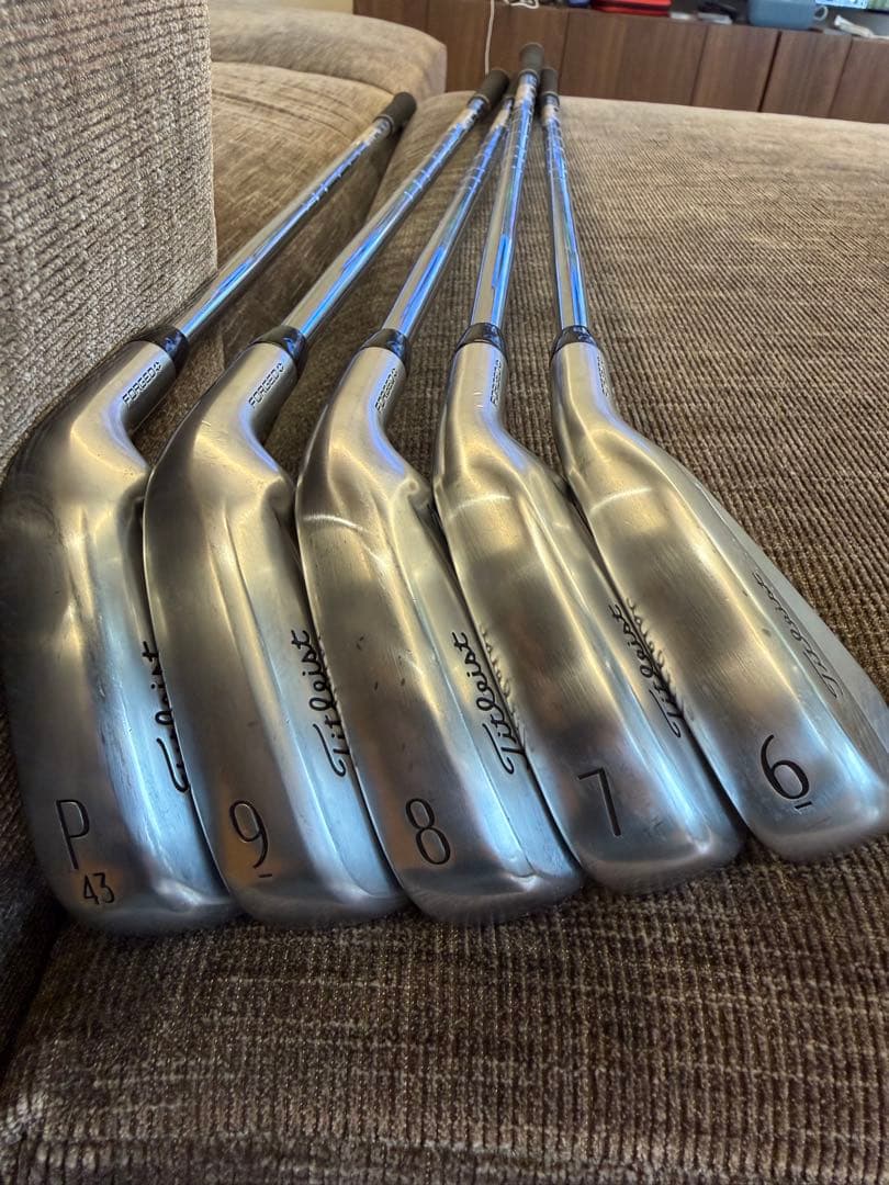 希少DG105 タイトリスト T250(2025年) 6〜P（5本） S200