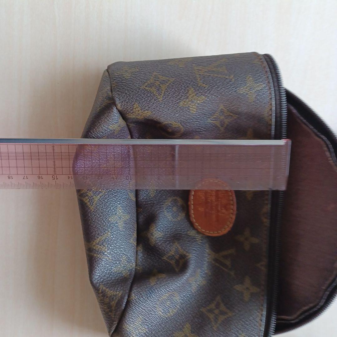 M*4様 Louis Vuitton ボディバッグ ブラウン