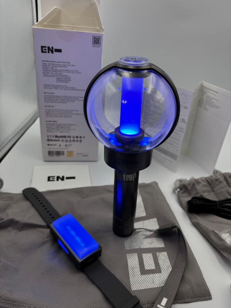 EN- OFFICIAL LIGHT STICK & BAND セット
