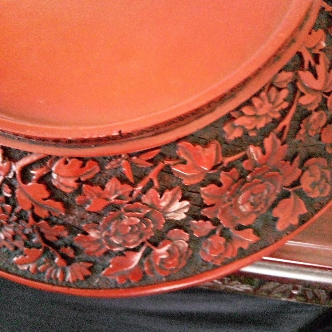 中国古玩 大清乾隆年製 堆朱 菓子鉢 唐草蝙蝠模様