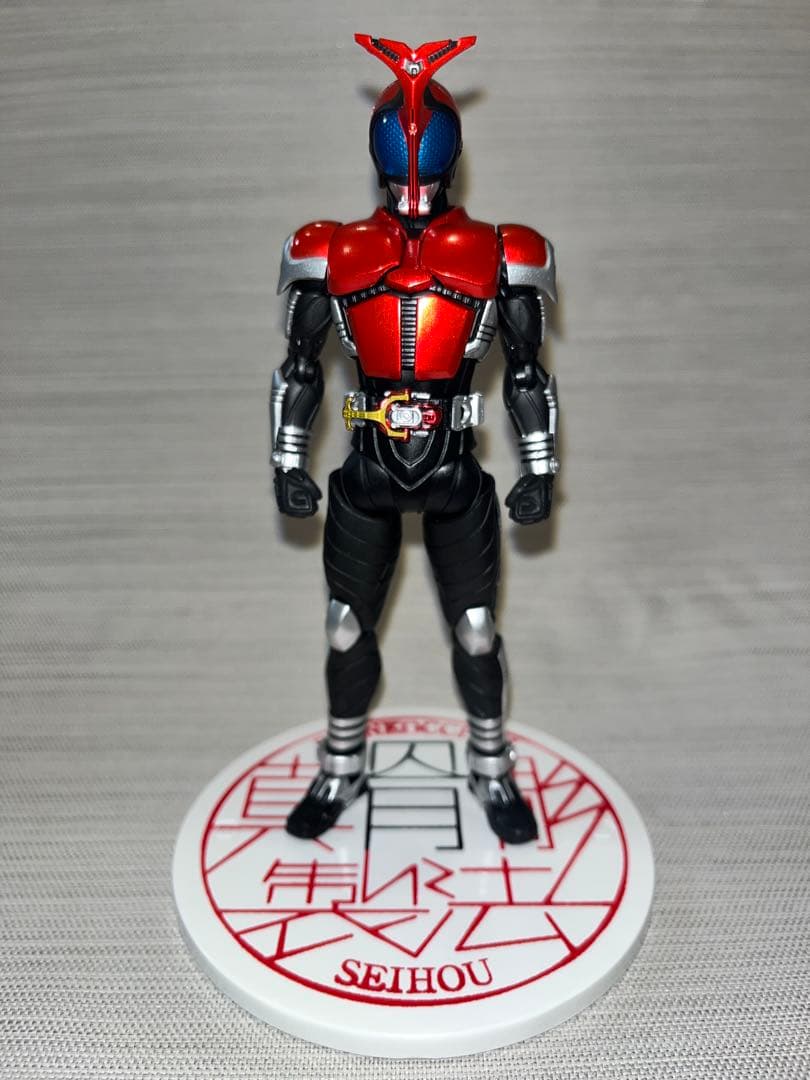S.H.Figuarts（真骨彫製法） 仮面ライダーカブト 10th Ver.