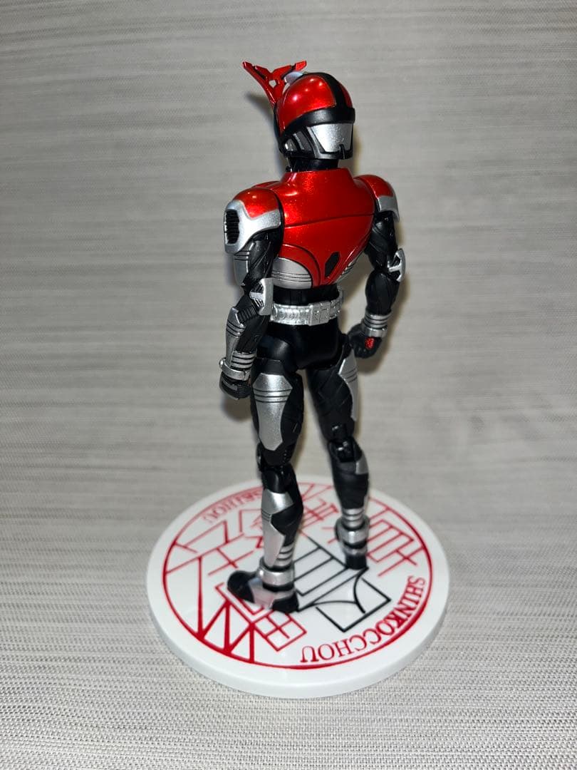 S.H.Figuarts（真骨彫製法） 仮面ライダーカブト 10th Ver.