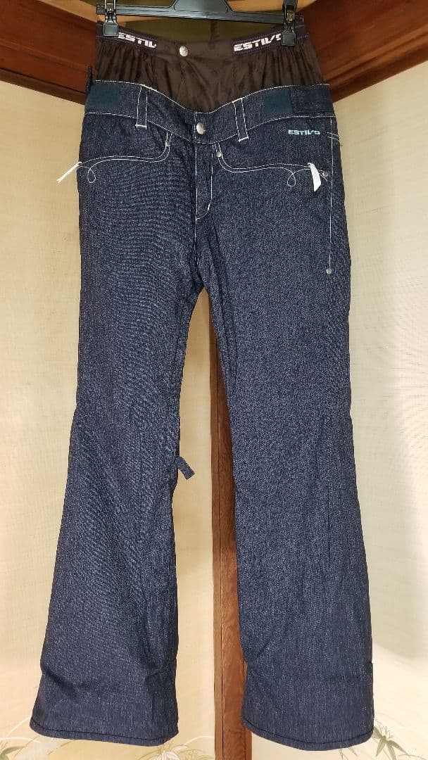 スノーボード・レディース ウエア上下セットアップ