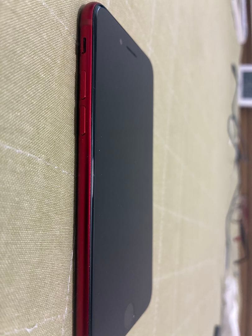 iPhone SE(第3世代)レッド　128GB