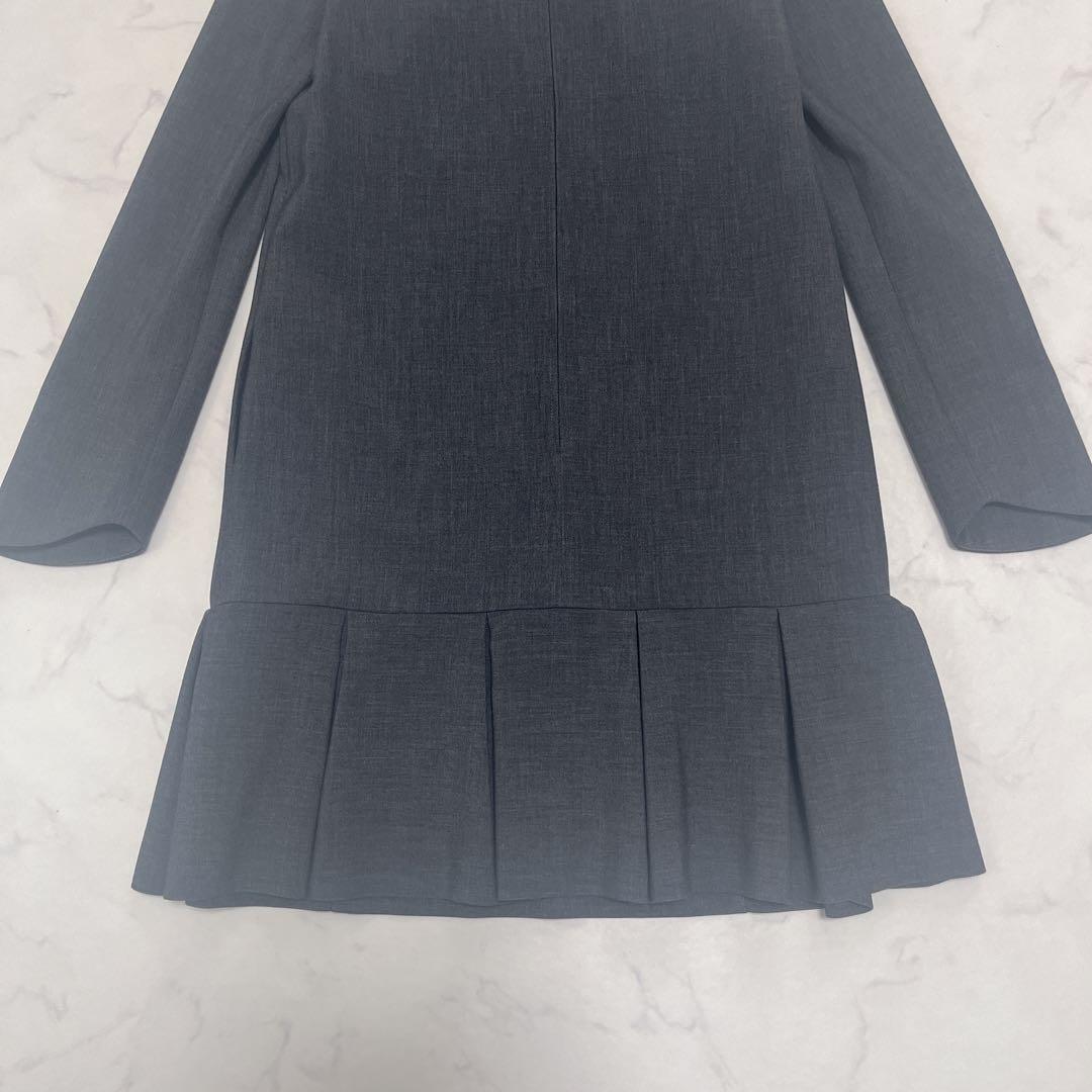 美品　フォクシーニューヨーク　プライベートノワール　白襟 グレー　38