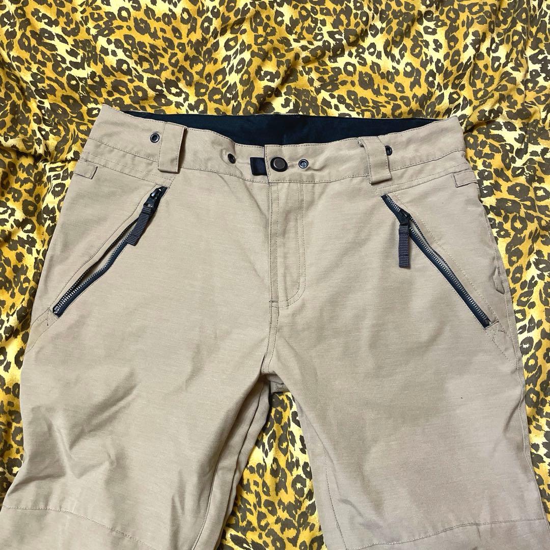 686 スノーボードパンツ S 美品 686 ウェア パンツ ベージュ VOLCOM