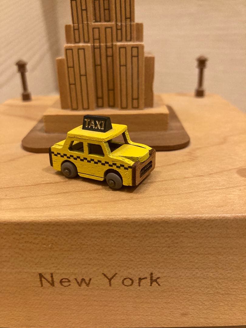 希少 エンパイアステートビル ニューヨーク オルゴール - メルカリ