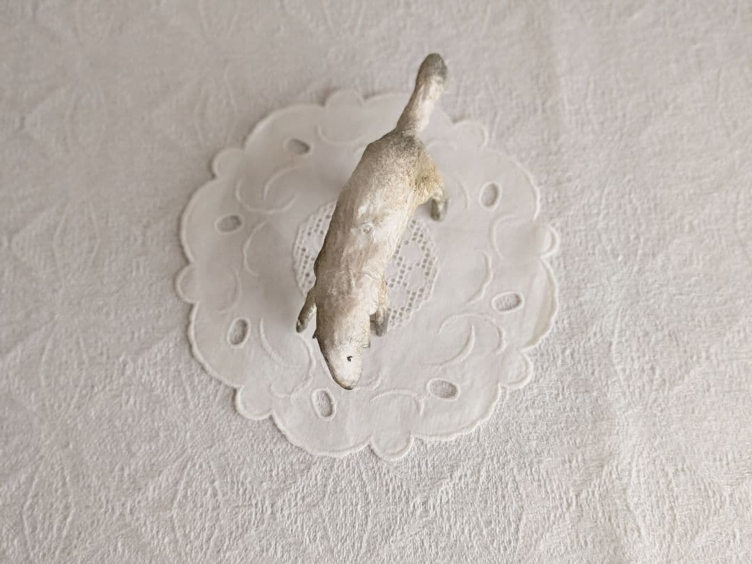 ✳︎toto✳︎さま】animal figure ❀ パピエマシェのワンちゃん - メルカリ