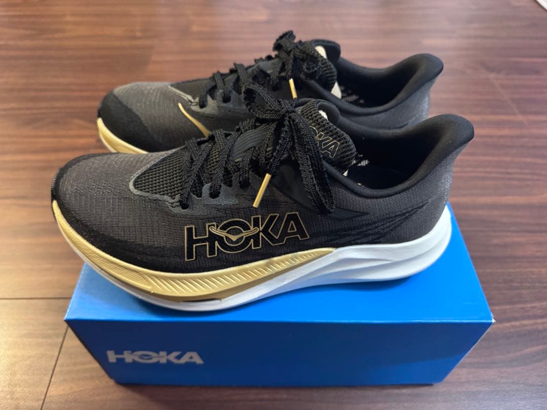 【新品】HOKA ROCKET X3 虎視眈々パック　25.0cm