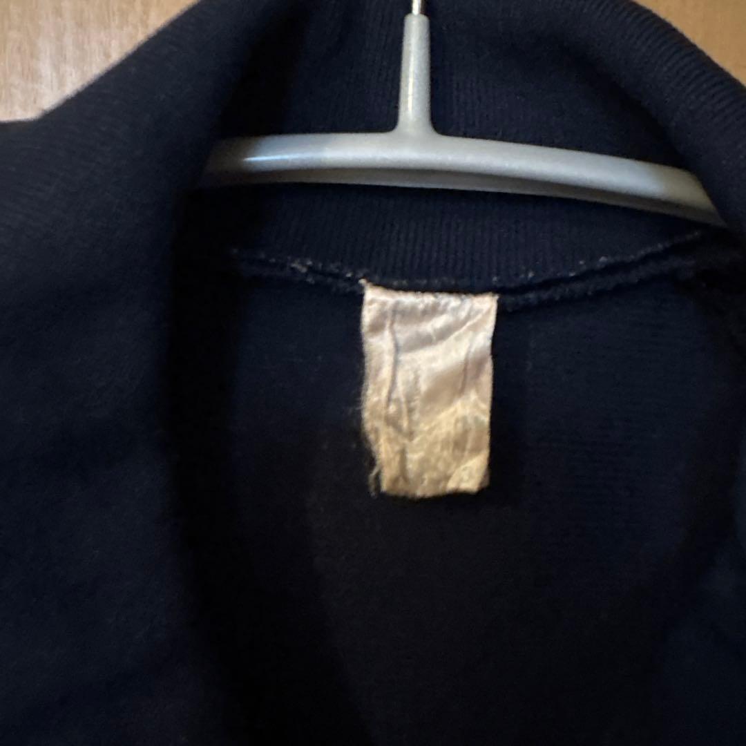 adidasトラックジャケット