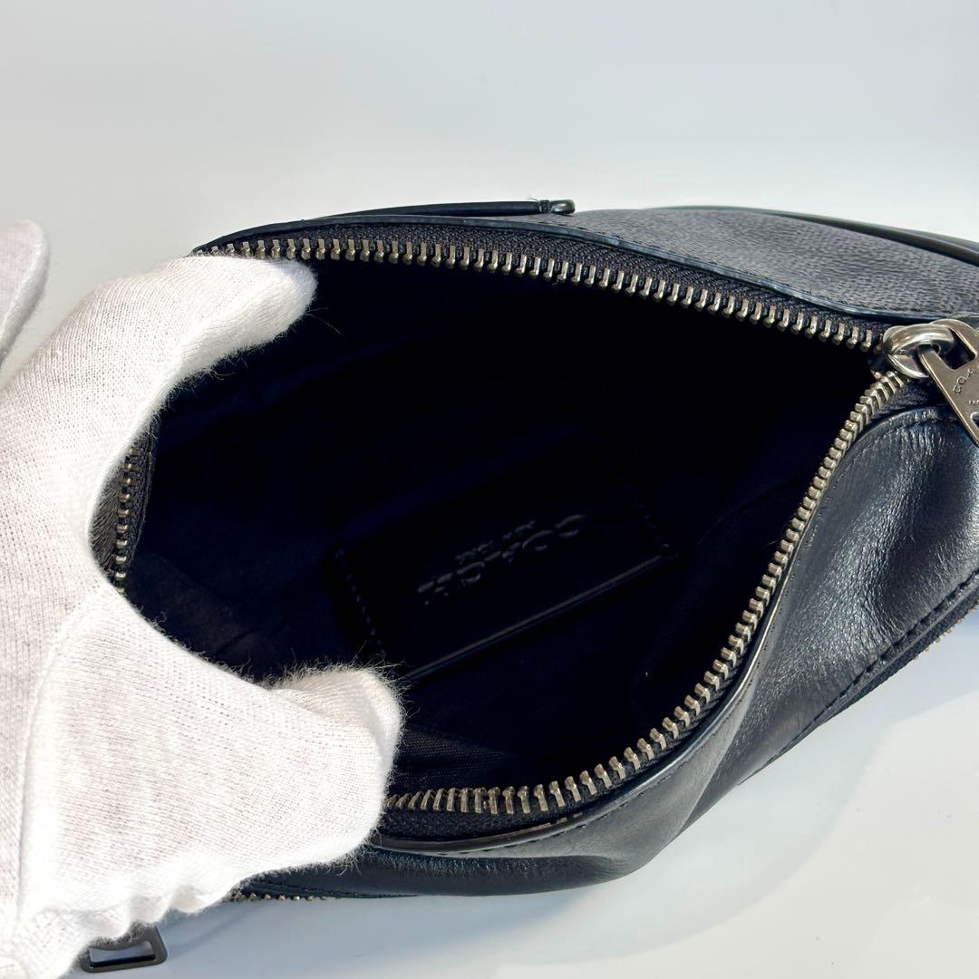 美品 COACH コーチ シグネチャー レザー ボディバッグ ウエストバッグ