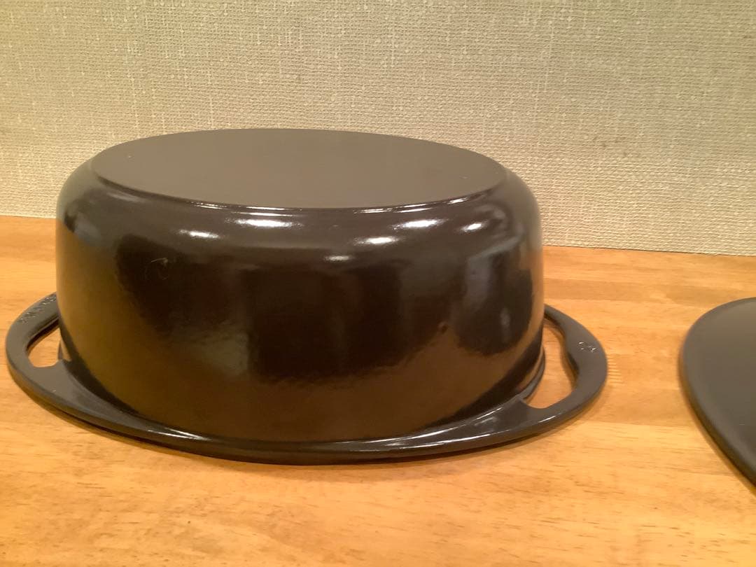 ルクルーゼ センセーションシリーズ 鋳鉄鍋 オーバルココット　27cm ショコラ