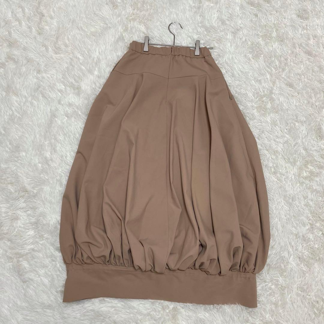 みー様【未使用】《洗える》UN3D. バルーンカットスカート ふんわり