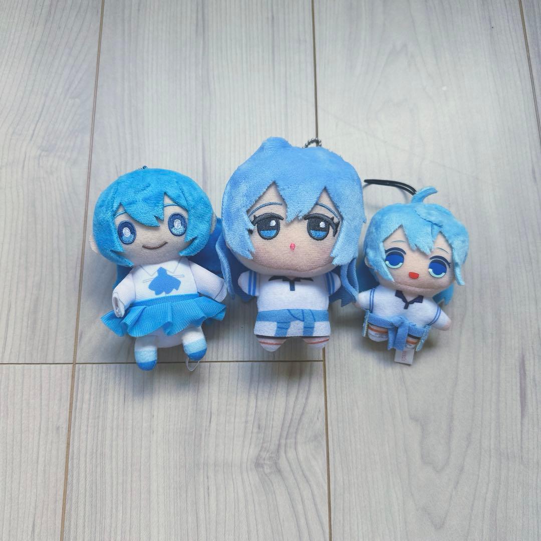 カラフルピーチるなさんぬいぐるみ - メルカリ