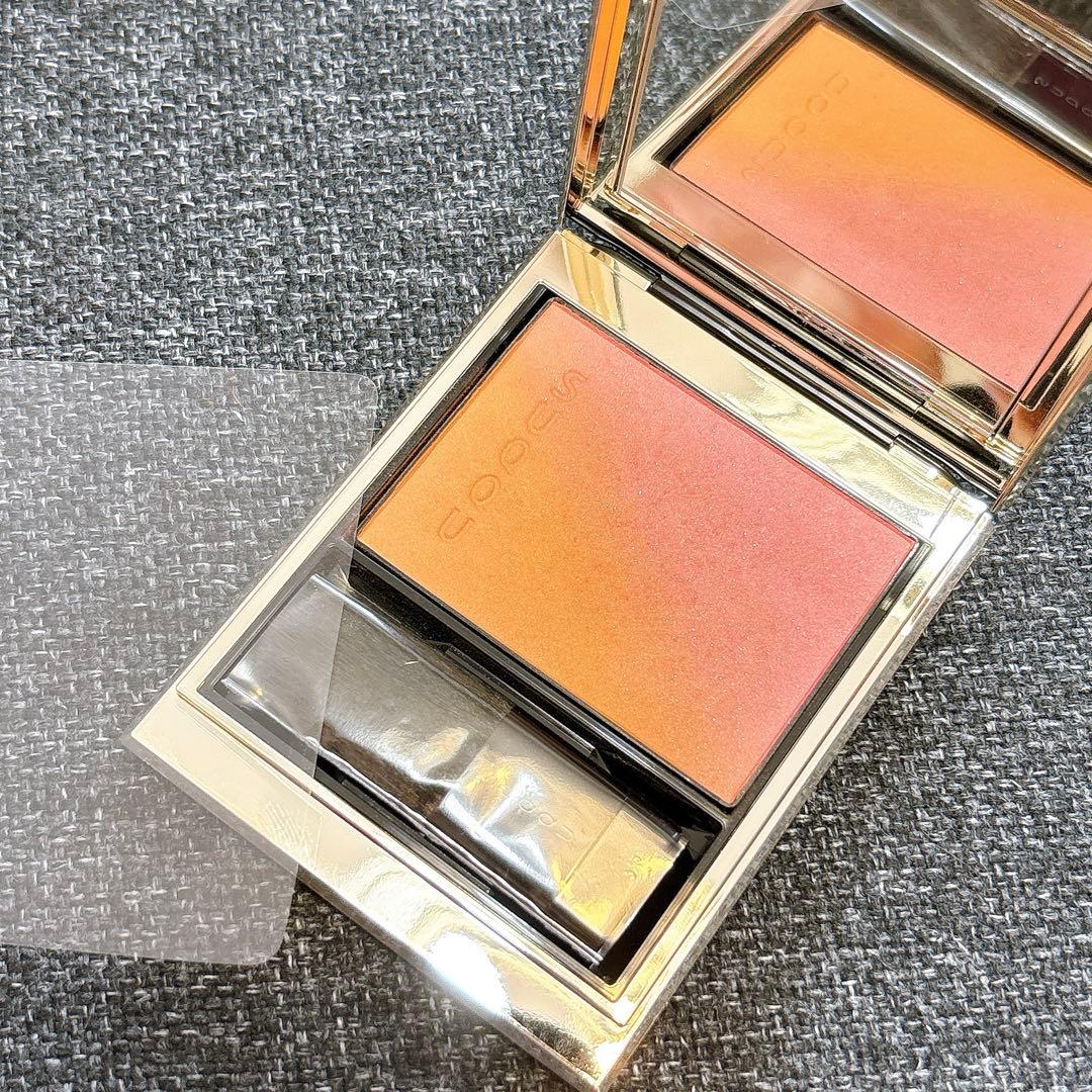 SUQQU ブラーリングカラーブラッシュ 112咲結 - メルカリ