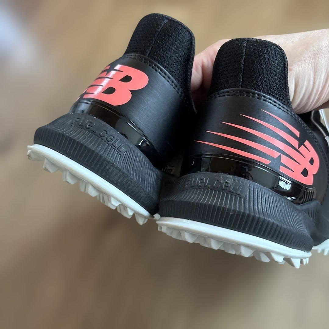 ニューバランスゴルフシューズ