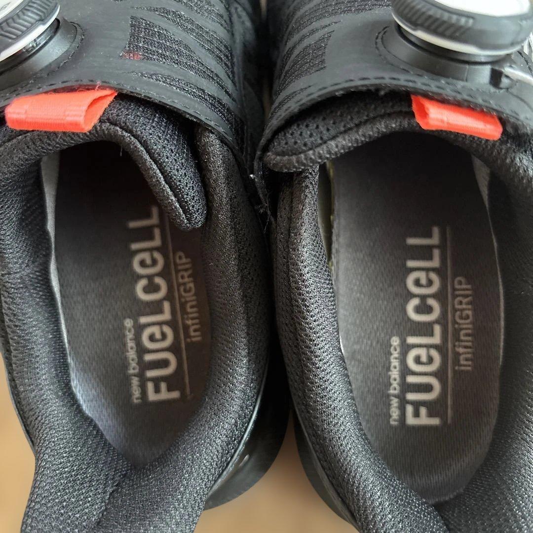 ニューバランスゴルフシューズ