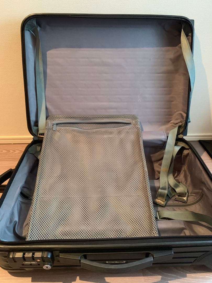 リモア　サルサ　機内持込OKサイズ