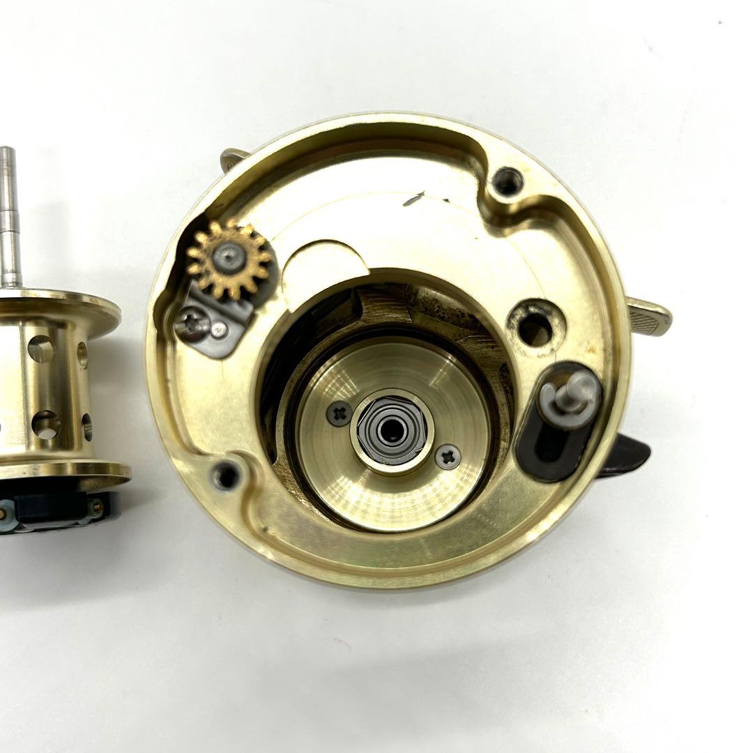 シマノ SHIMANO カルカッタ CULCATTA 50XT ベイトリール