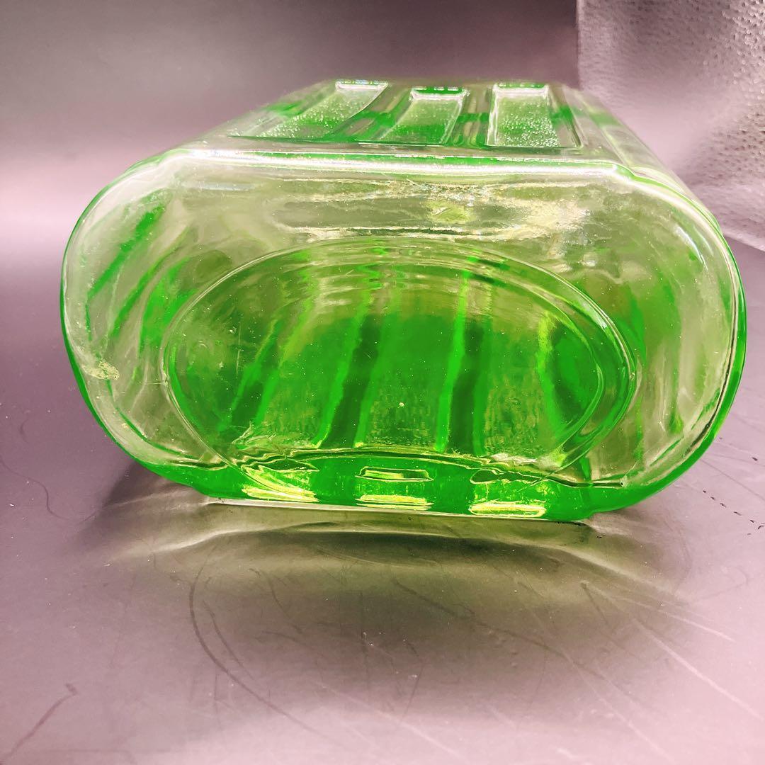 ウランガラス 2L ウォーターボトル ディプレッショングラス 大正浪漫