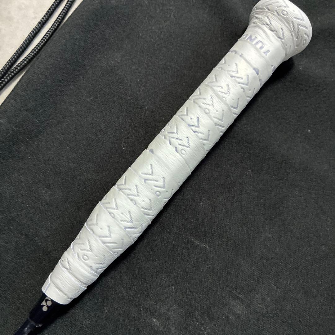 YONEX Voltric Z force 2 4U5 バドミントンラケット