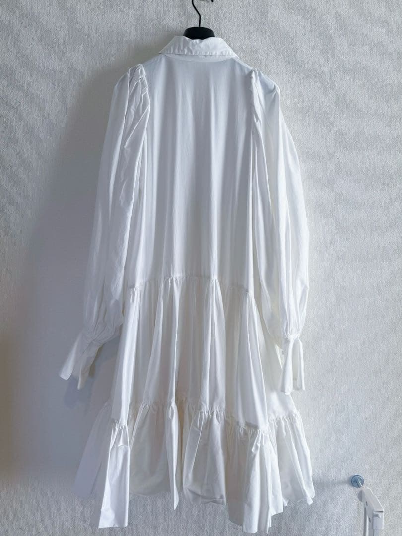la belle etude 裾バルーンボリュームシャツワンピース