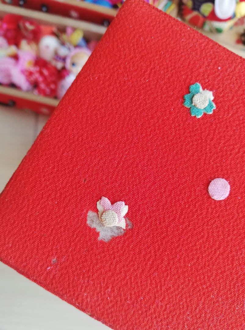 昭和レトロ　雛道具　ミニチュア布張りタンス　文化人形　ヘロヘロ人形　着せ替え人形