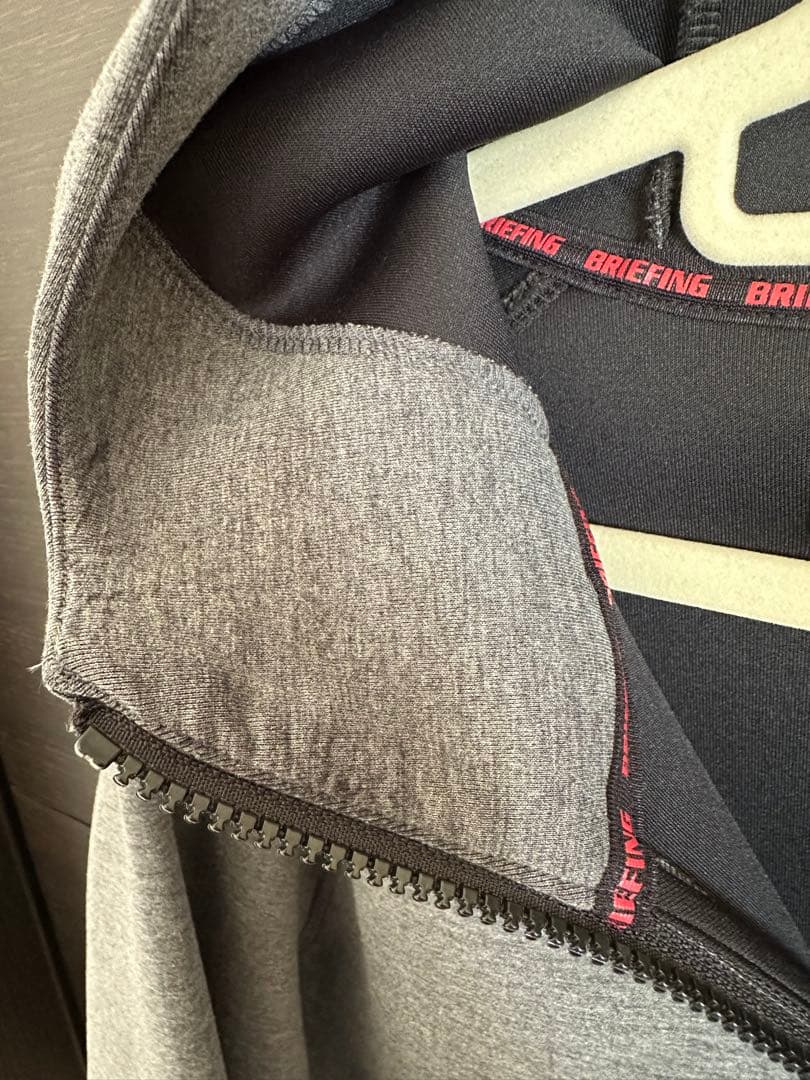 Mサイズ　ブリーフィング BRG213M39 メンズ ウォーム3Dロゴパーカー