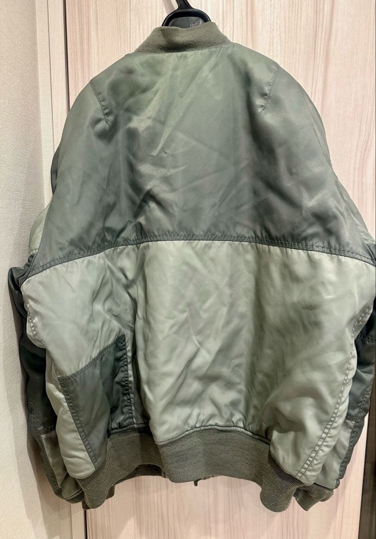 ネイバーフッド 伝説MA1 切り替えデザイン