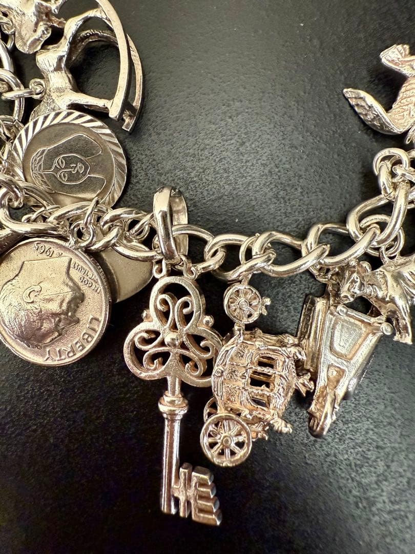 専用　イギリス　アンティーク　ビンテージ　シルバー　チャーム　ブレスレット
