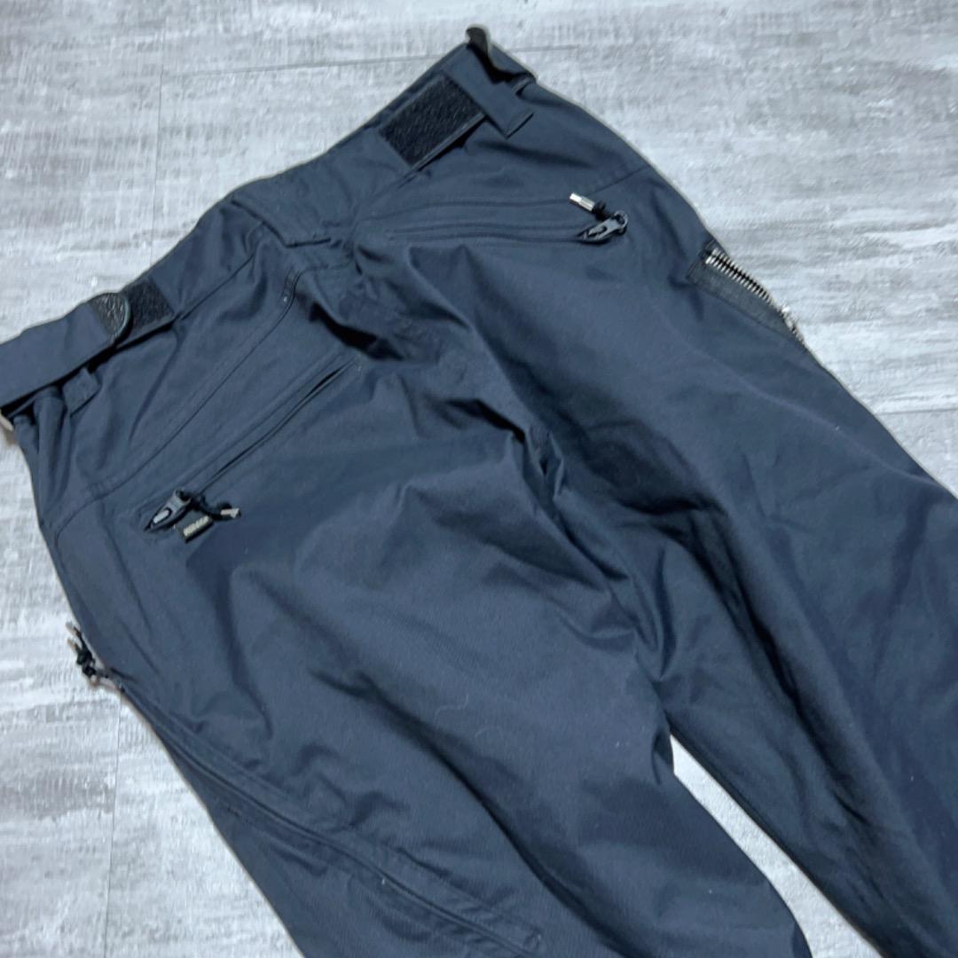 美品 HOLDEN スノーボードウェア 上下セット ホールデン レディースM