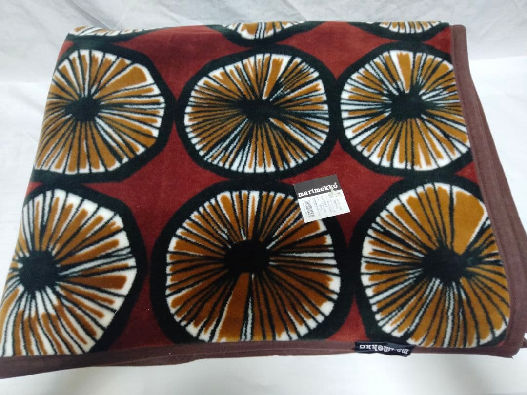 新品 未使用 マリメッコ MARIMEKKO 毛布 ブランケット かけ毛布
