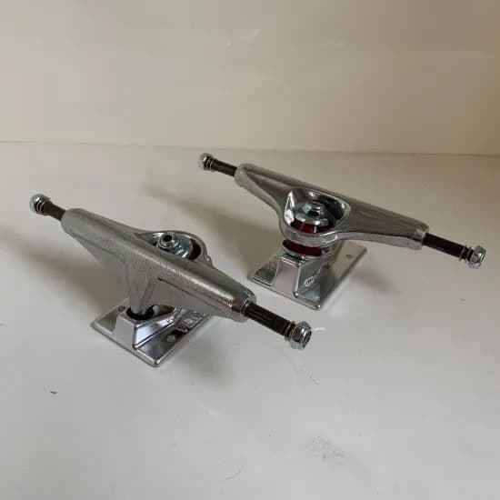 VENTUREベンチャー V-HOLLOW / 5.2Low シルバー