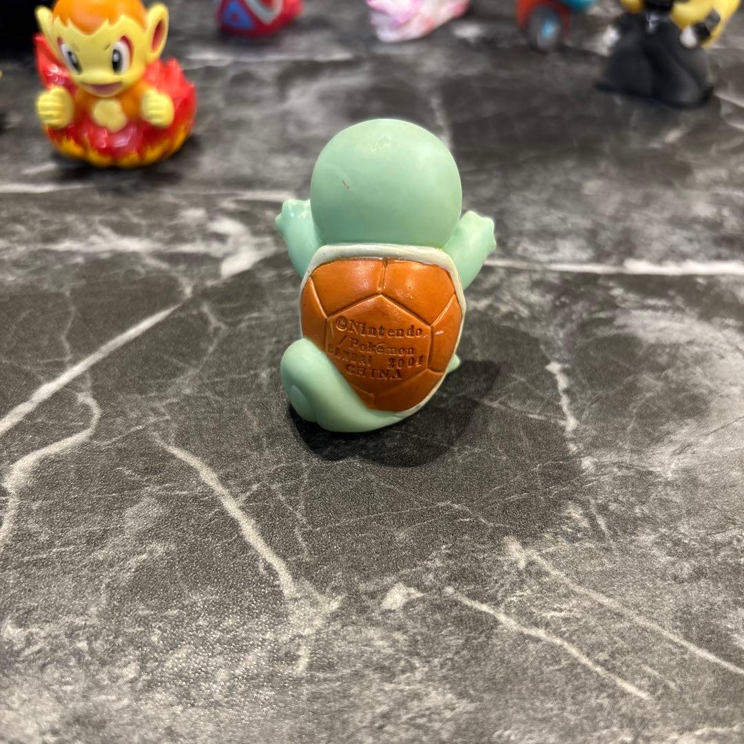 ポケモンキッズ 指人形 まとめ売り シロナ ゼニガメ ラティアス ニンフィア