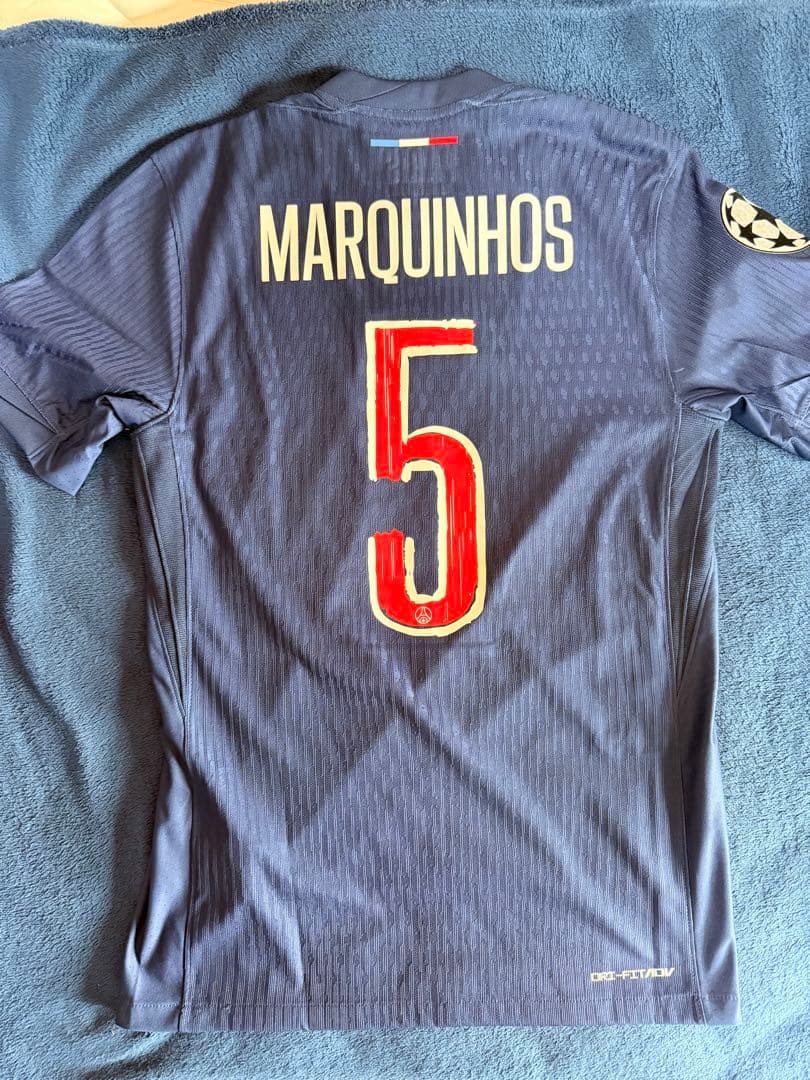 【正規品】パリ・サンジェルマン　マルキーニョス　オーセンティック　ユニフォーム