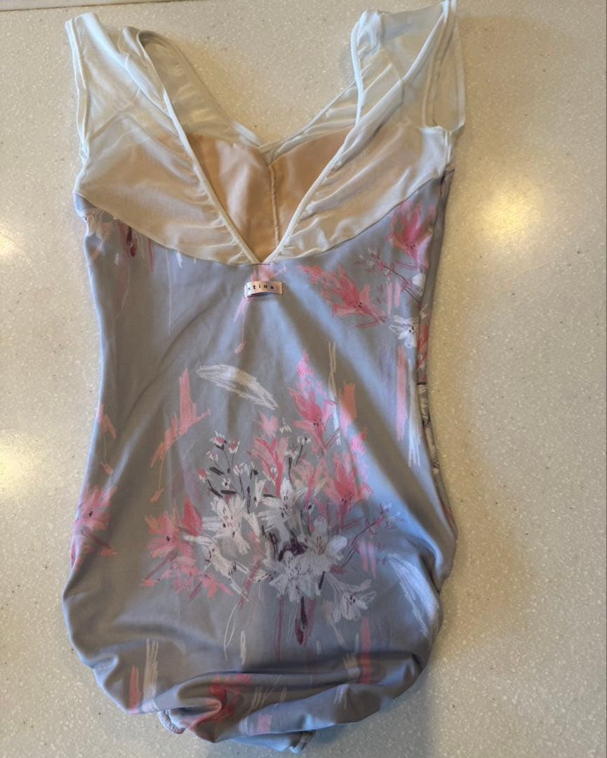 stina スティナPサイズ　ランドリーバッグ付き