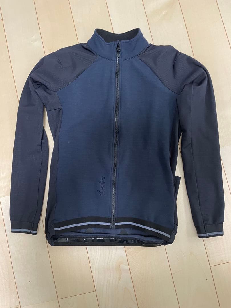 イザドア　ウィンタージャージ