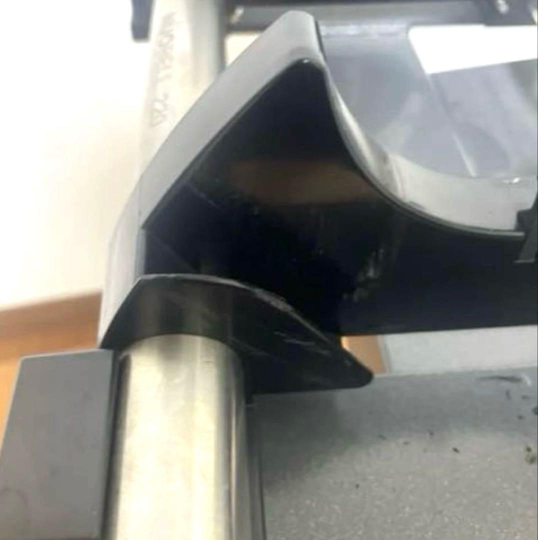 •ベンチ •可変式ダンベル 20kg / スタンド付き/2kg刻み セット