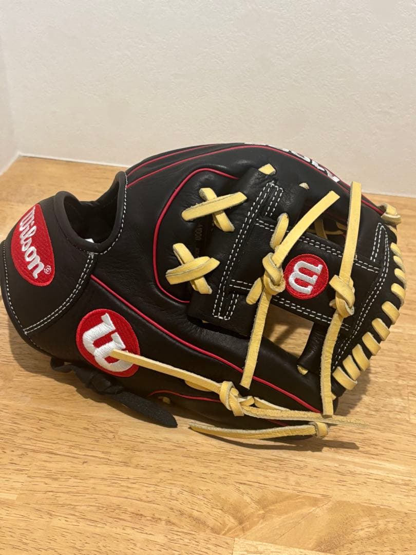 日本未発売 MLBプロモデル Wilson A1000 グローブ 黒/赤