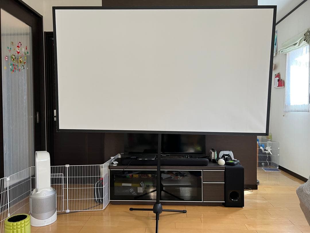 プロジェクターとスクリーンセット 新品同様　Yaber K2s