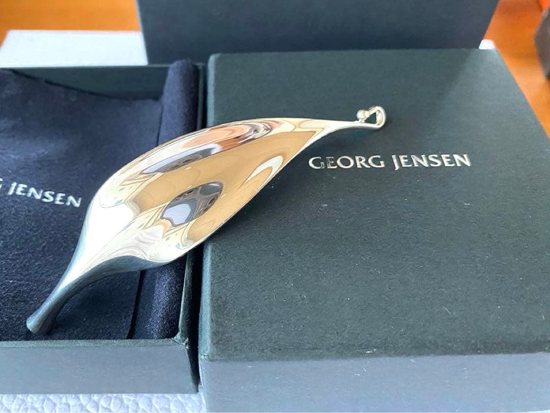 極美品プリュム羽ジョージジェンセンブローチ391TORUN