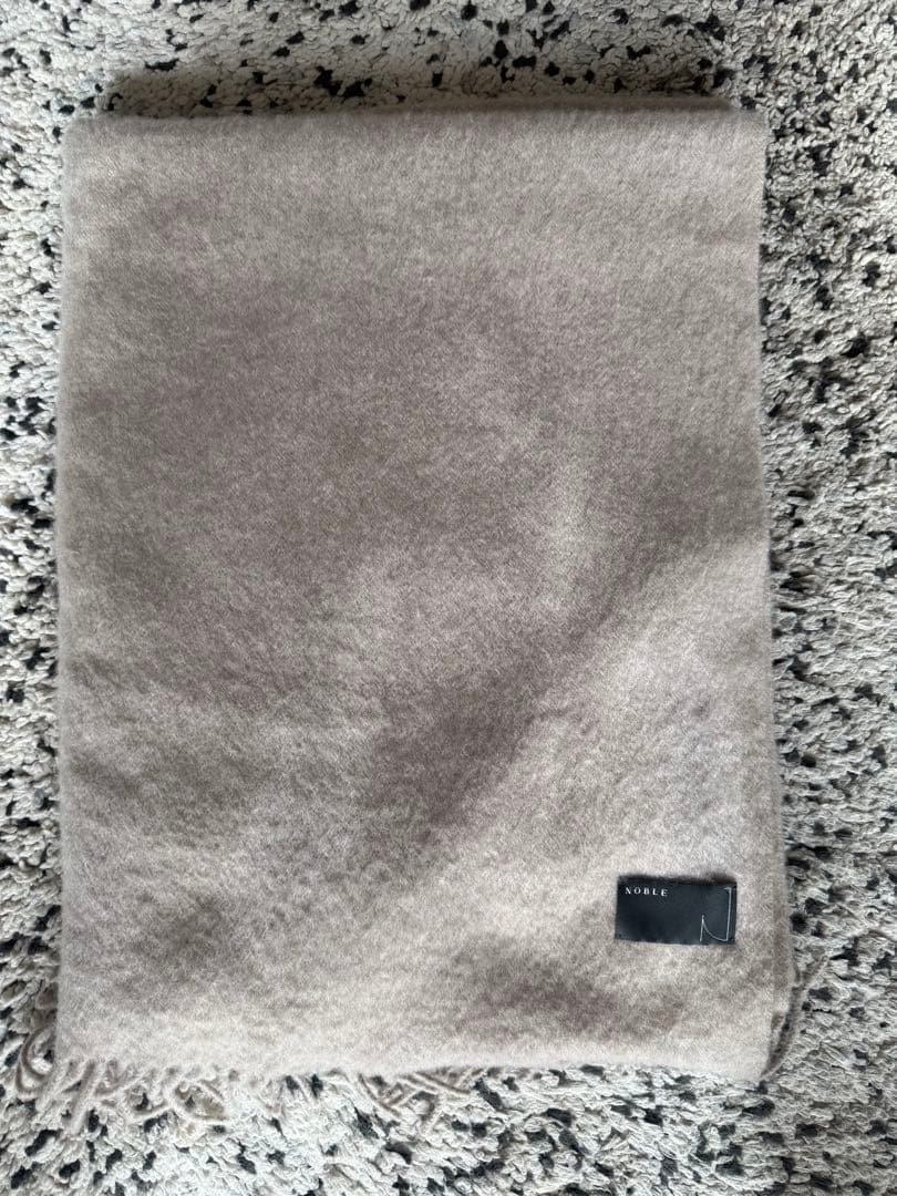 ノーブル　ORIGINALカシミヤストール　マフラー　　ベージュ　大判