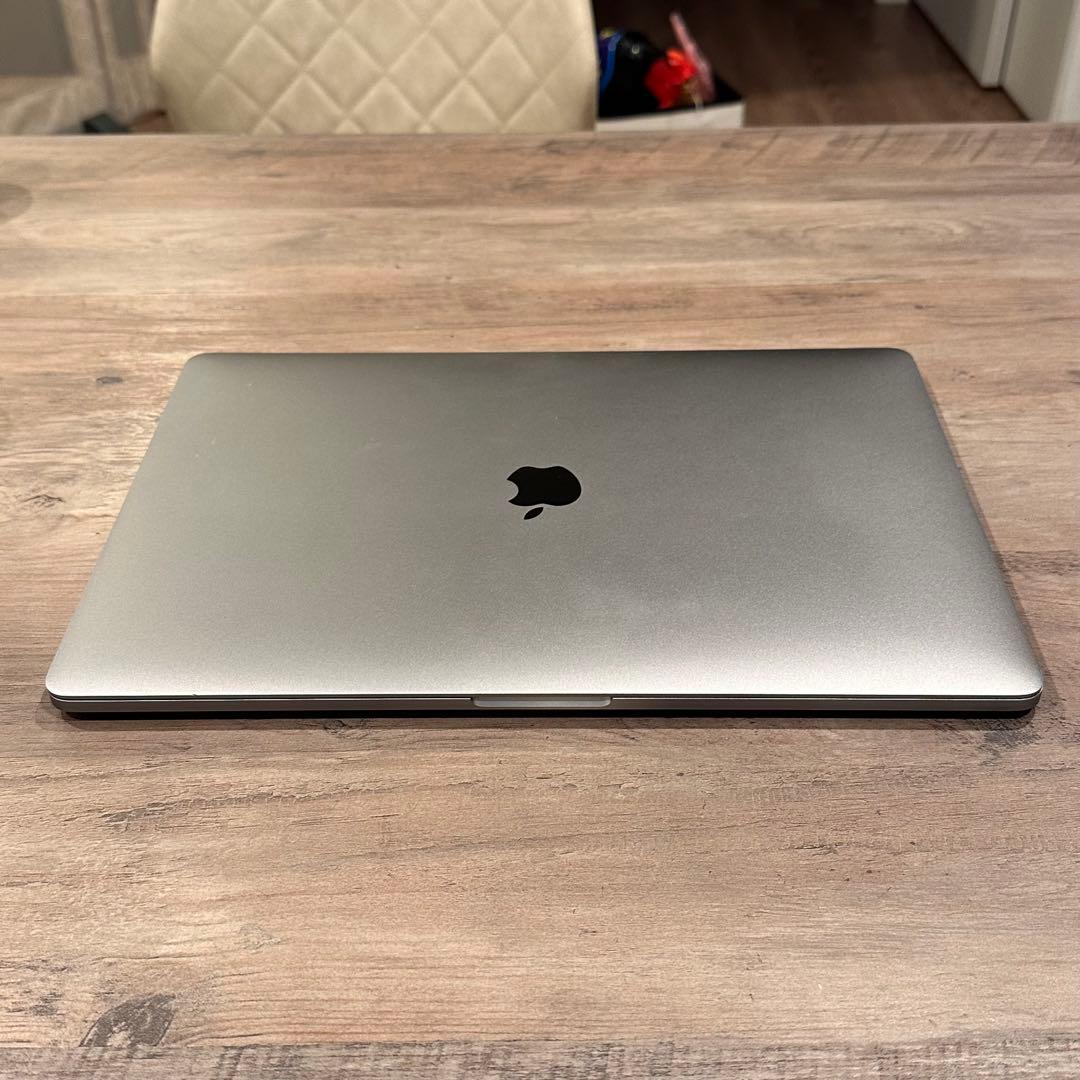 訳有 MacBook Pro 15\" 2017 i7 16GB 512GB US
