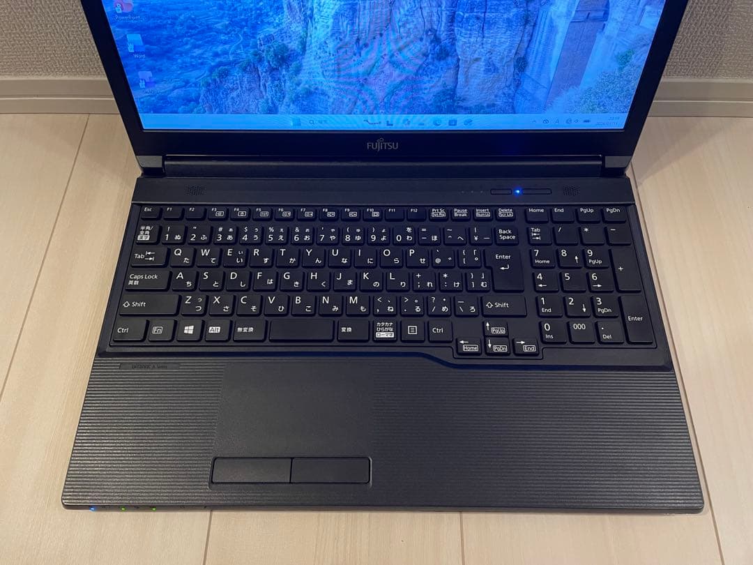 富士通 A5511/G i3-1125G4 大容量バッテリーモデル Office