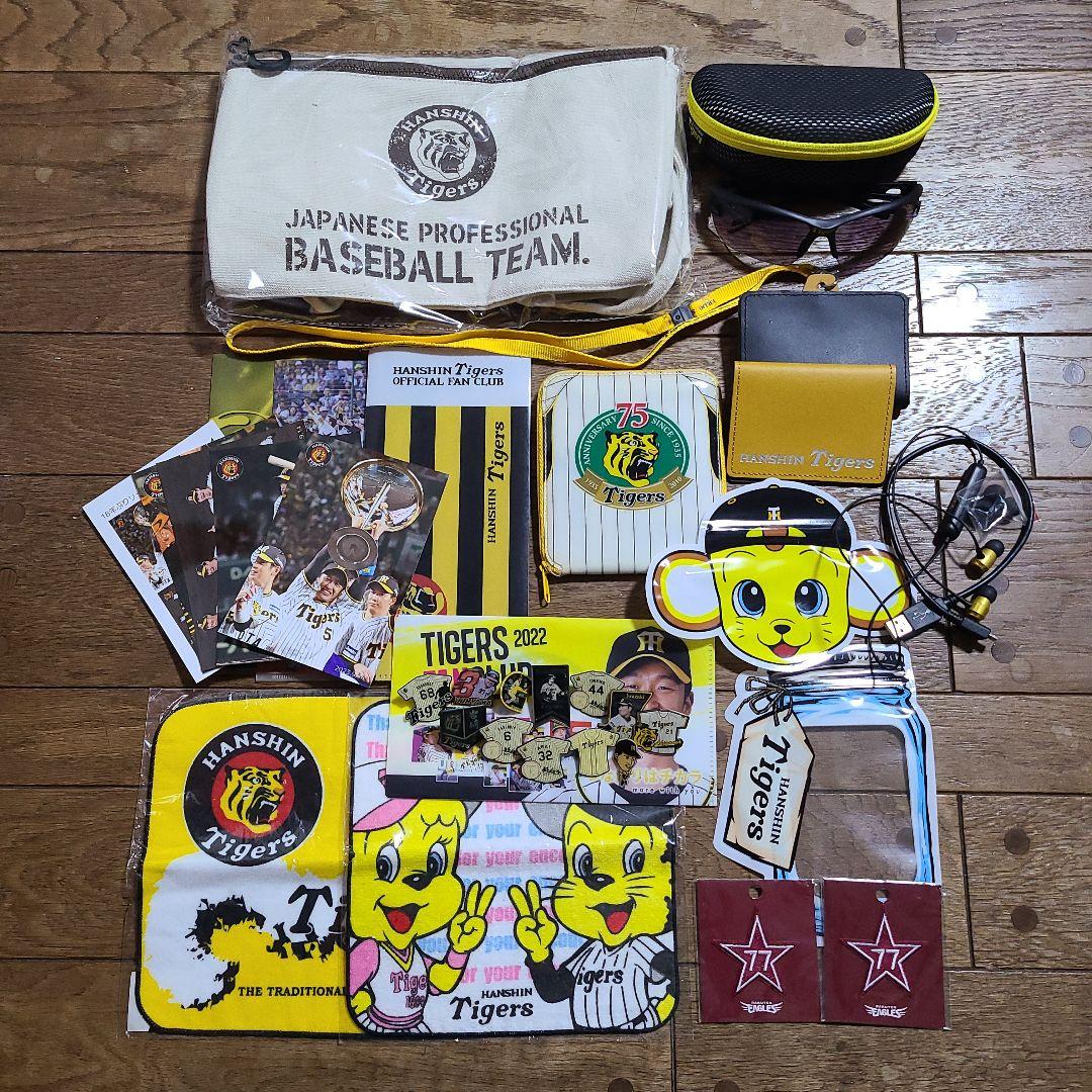 阪神タイガースファンクラブ特典2026 BIG スクエアトートバッグ - メルカリ