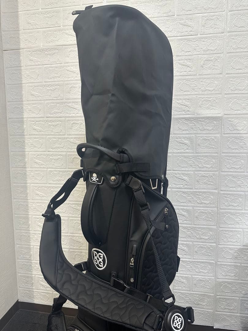 新品未使用☆G/FOREスタンド式キャディーバック9.5インチ　黒×白